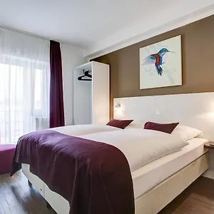 West Hotel