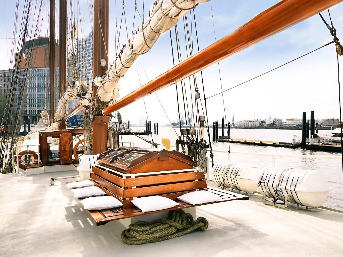 Segelschiff Mare Frisium Hotel Hamburg 0*,